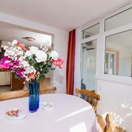 Apartament Duje