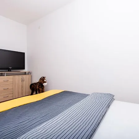 Apartment Duje *