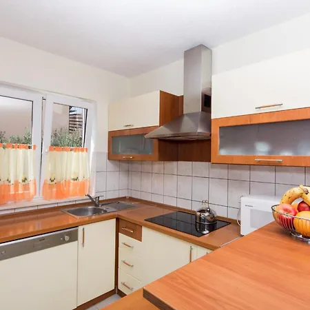 Apartment Duje