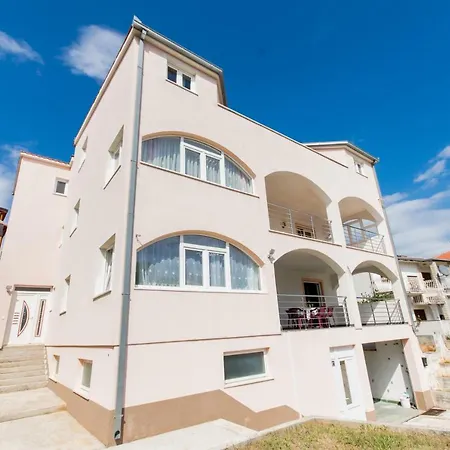 Apartment Duje Trogir